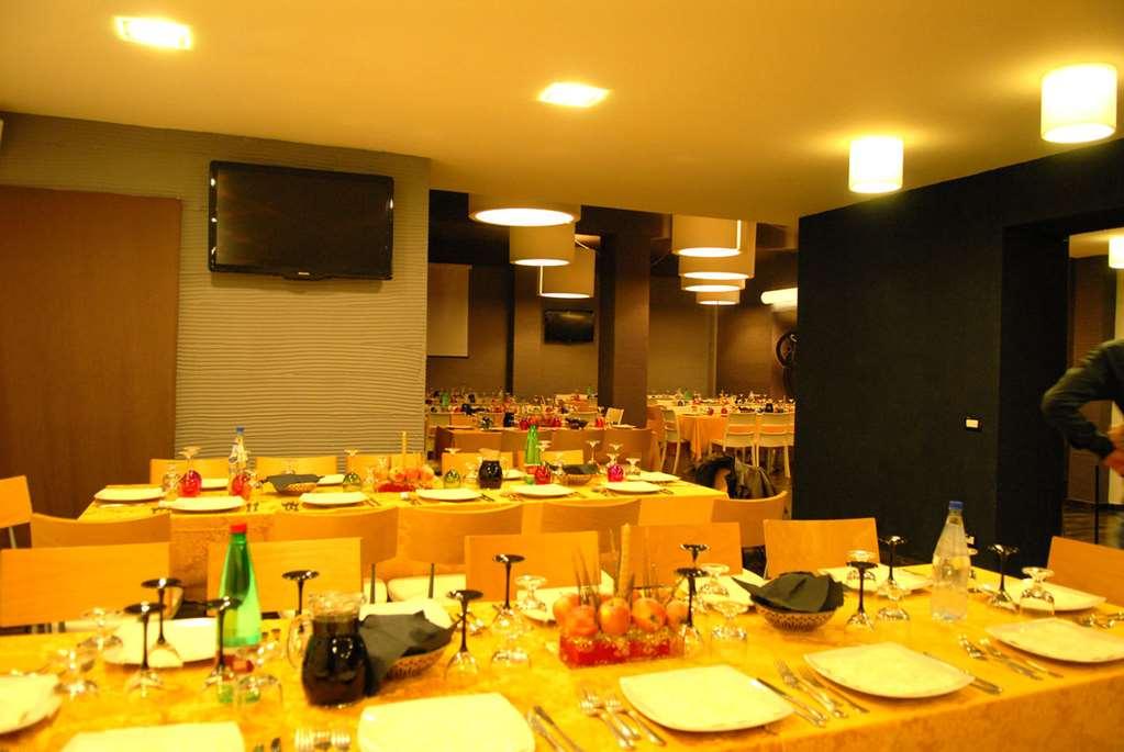 Hotel Scigliano Rossano Restaurang bild