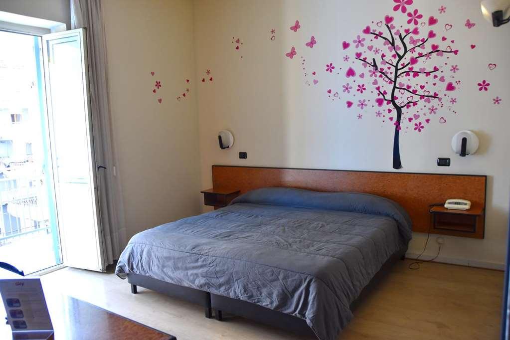 Hotel Scigliano Rossano Rum bild